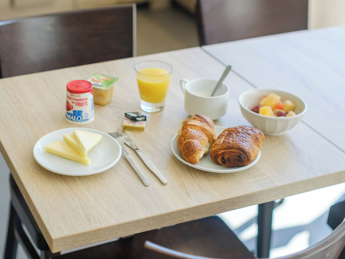 Food & Drinks 5, B&B HOTEL Antibes Juan-les-Pins, Alpes-Maritimes