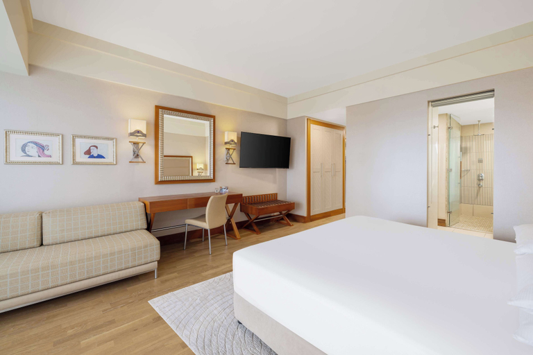 Bedroom 5, Hilton Dalaman Sarigerme Resort & Golf, Ortaca