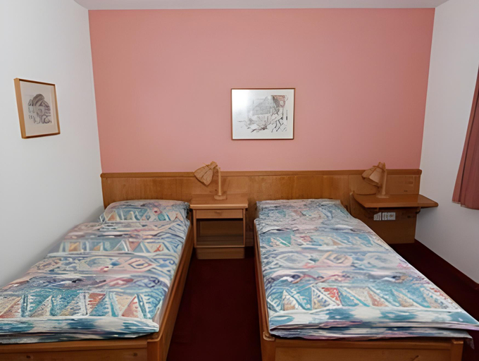 Bedroom 10