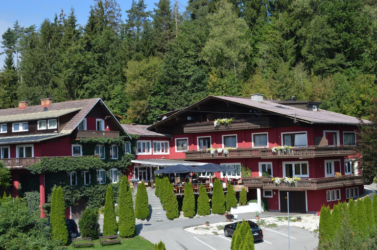 Exterior & Views 2, Landidyll Hotel Nudelbacher, Feldkirchen