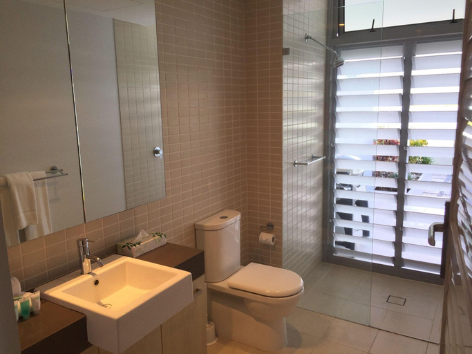 Bathroom 5, Cairns Private Apartments, Cairns