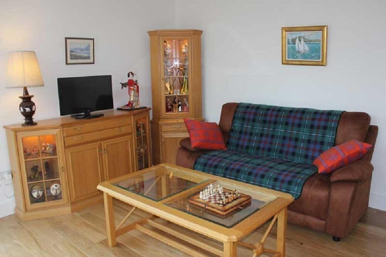 Public Area 4, Glenlaird, Stirling