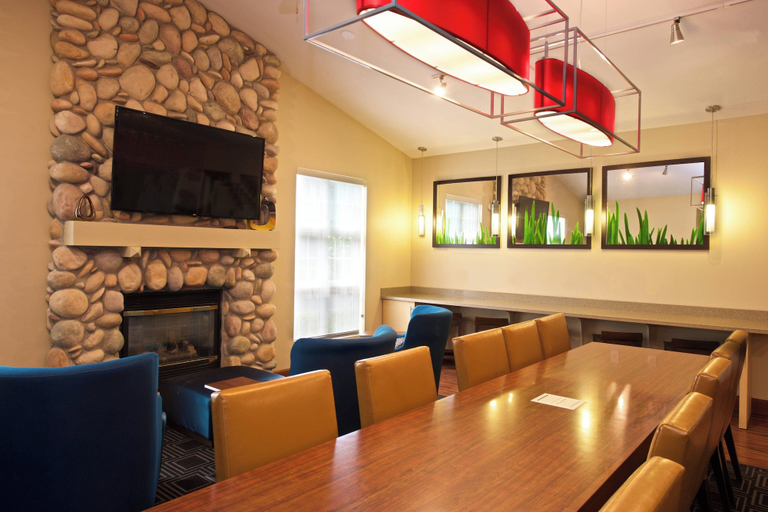 Food & Drinks 4, TownePlace Suites by Marriott Seattle Everett/Mukilteo, Snohomish