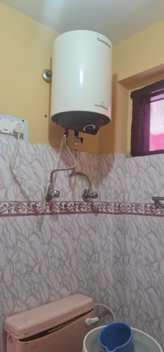 Bathroom 4, Hill Top, Kangra