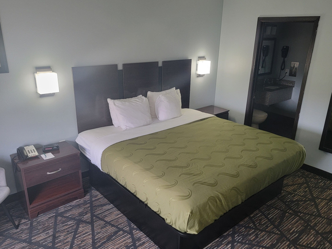 Bedroom 3, Quality Inn Grand Rapids Near Dowtown, Kent