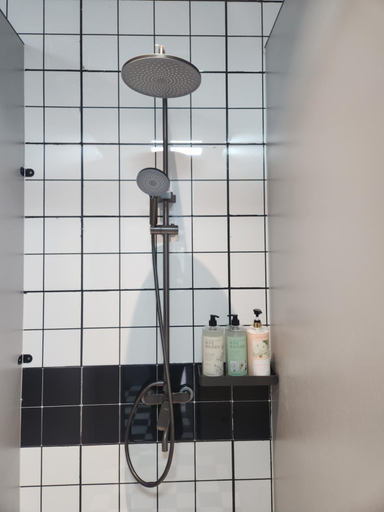 Bathroom 2, 伊宁背包拾年青年旅舍, Ili Kazakh