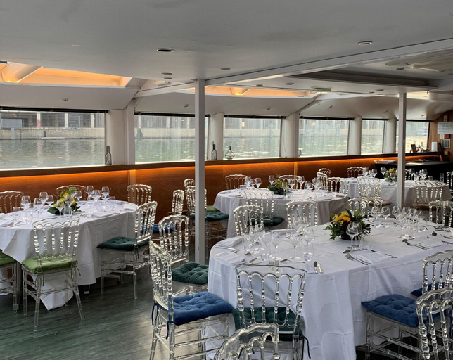 Food & Drinks 5, Vip Paris Yacht Hotel, Paris