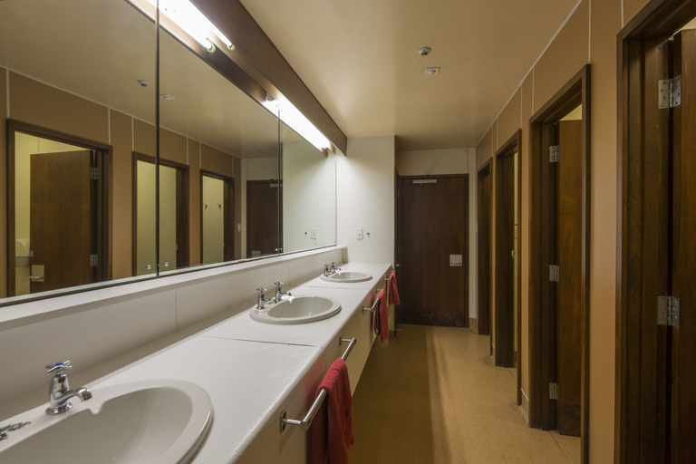 Bathroom 4, Pinewood Queenstown, Queenstown-Lakes