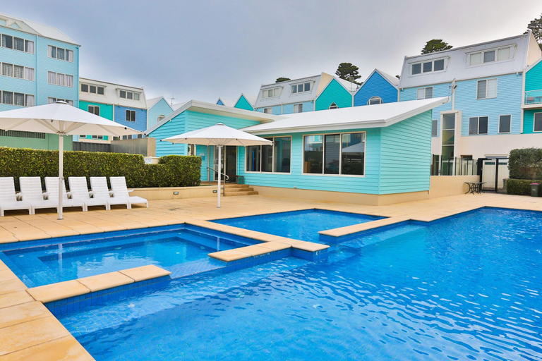 Sport & Beauty 2, Lady Bay Resort, Warrnambool