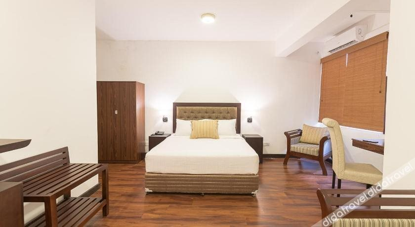 Bedroom 3, Pearl Royal Hotel Colombo, Thimbirigasyaya