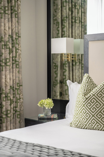Bedroom 2, The Kensington Hotel, London