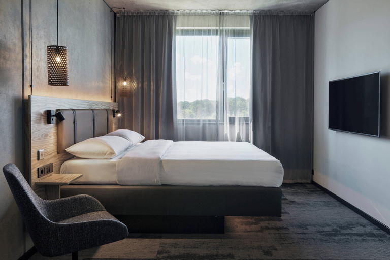 Bedroom 3, Moxy Frankfurt Airport Kelsterbach, Groß-Gerau