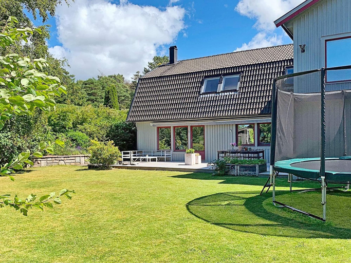 Exterior 4, 6 Person Holiday Home in Torslanda-by Traum, Göteborg