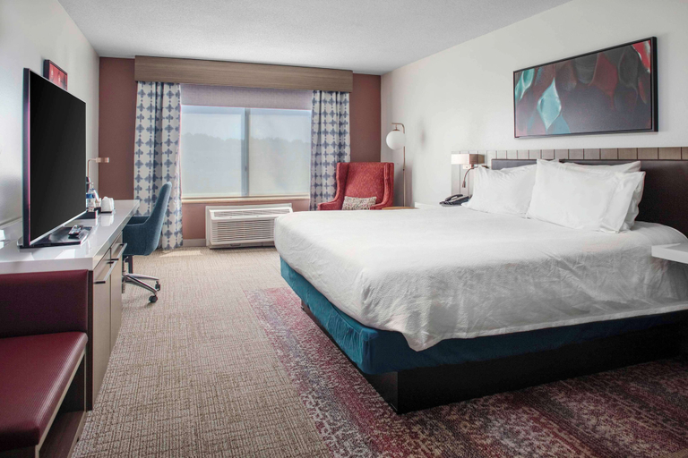Bedroom 3, Hilton Garden Inn Roanoke Rapids, Halifax