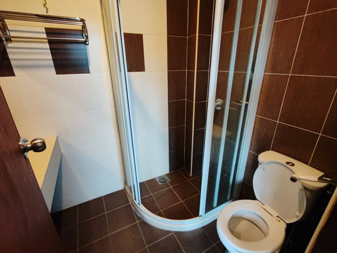 Bathroom 4, Iris House Resort, Cameron Highlands