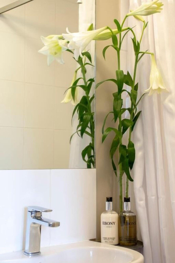Bathroom 5, Amherst Brighton, Brighton and Hove