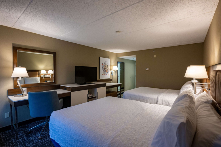 Bedroom 4, Hampton Inn San Diego-Kearny Mesa, San Diego