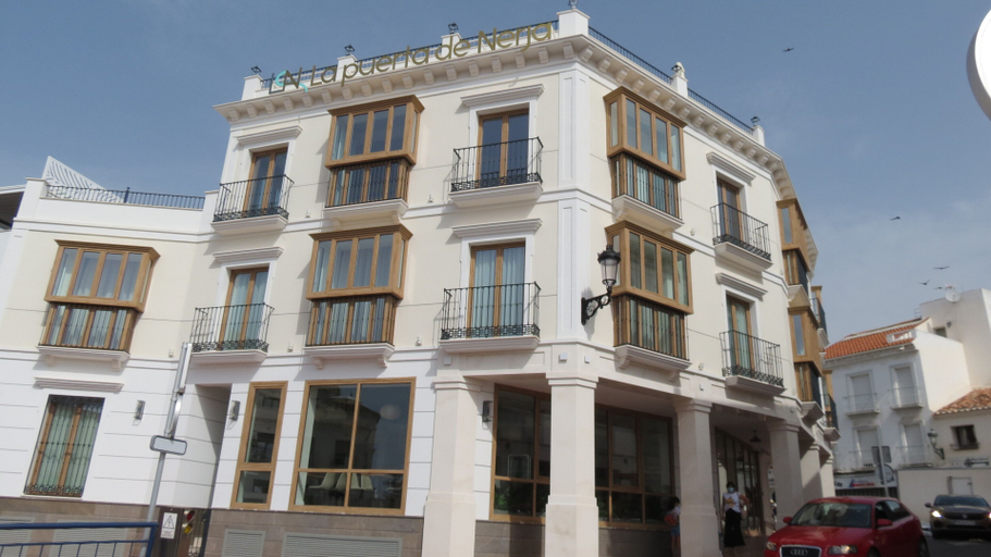 Exterior & Views 2, La Puerta de Nerja Hostal Boutique, Málaga