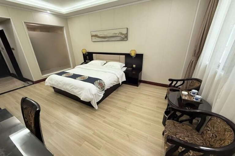 Bedroom 8
