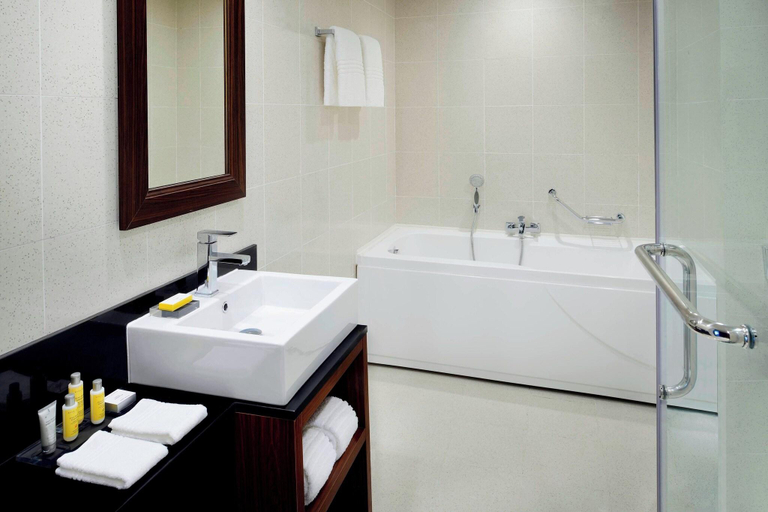 Bathroom 5, Marriott Executive Apartments Addis Ababa, Addis Abeba