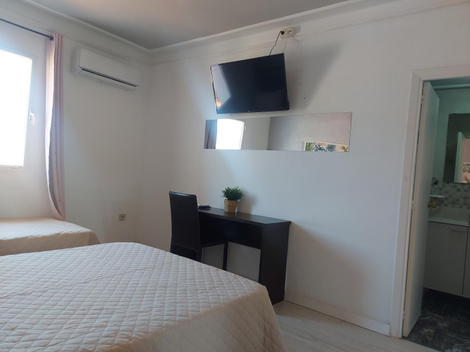 Bedroom 2, Hostal Fuente del Pino, Murcia