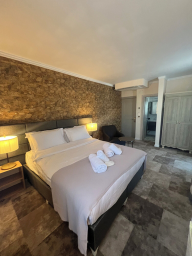 Bedroom 4, Lighthouse Hotel, East Macedonia and Thrace