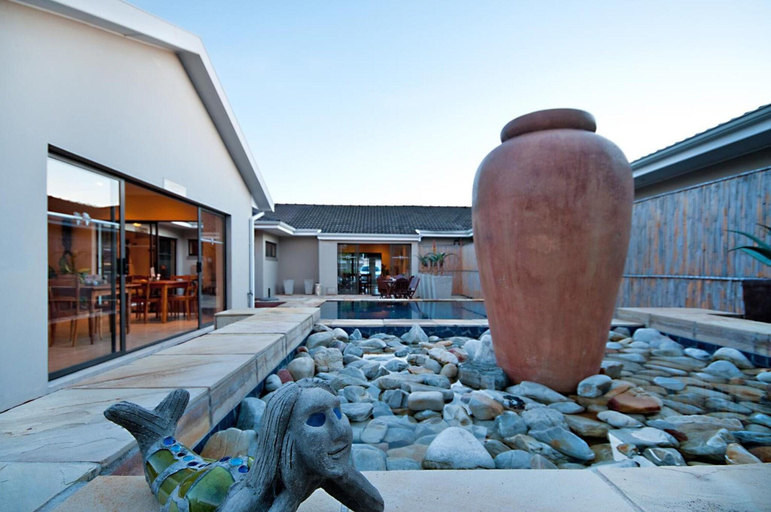 Exterior & Views 2, Africa Beach B&B, Nelson Mandela Bay