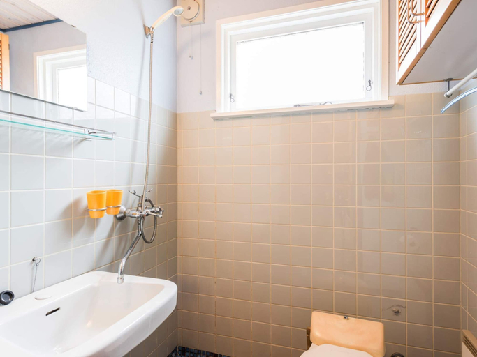 Bathroom 3, 6 Person Holiday Home in Norre Nebel, Varde