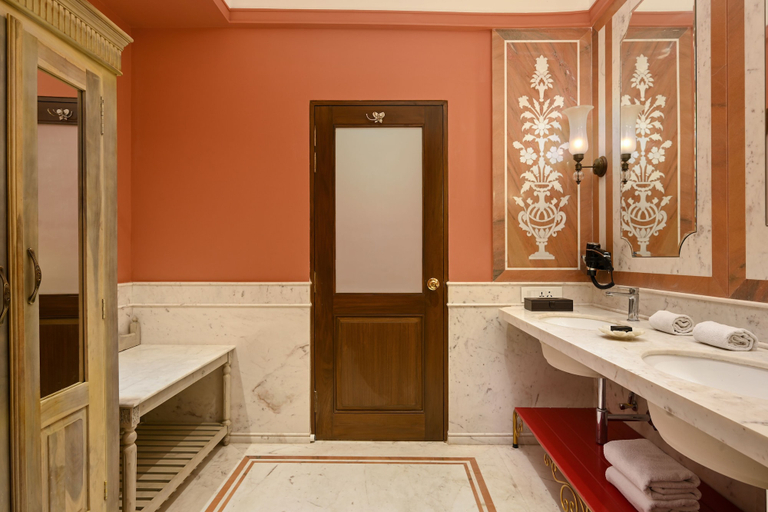 Bathroom 5, Shahpura Haveli, Jaipur