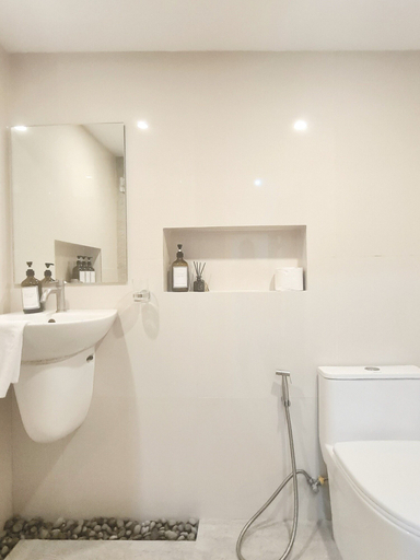 Bathroom 3, 148 Guesthouse and Resort, Alaminos City
