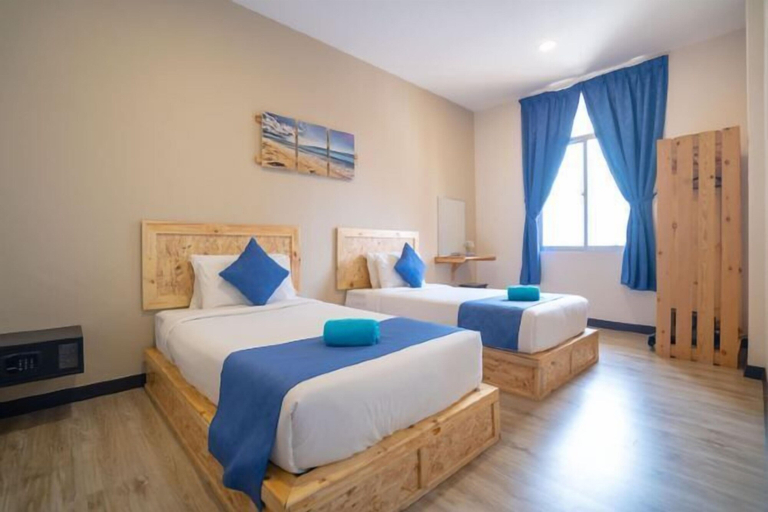 Bedroom 16