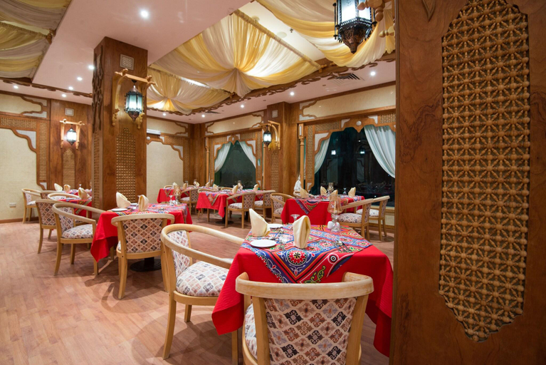 Food & Drinks 5, Imperial Shams Abu Soma, Safaja