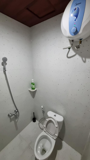 Bathroom 3