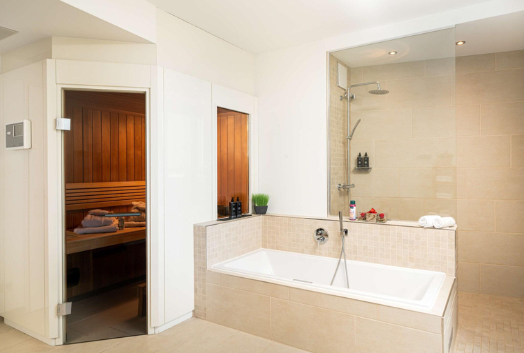 Bedroom 2, elaya hotel kleve, Trademark Collection by Wyndham, Kleve