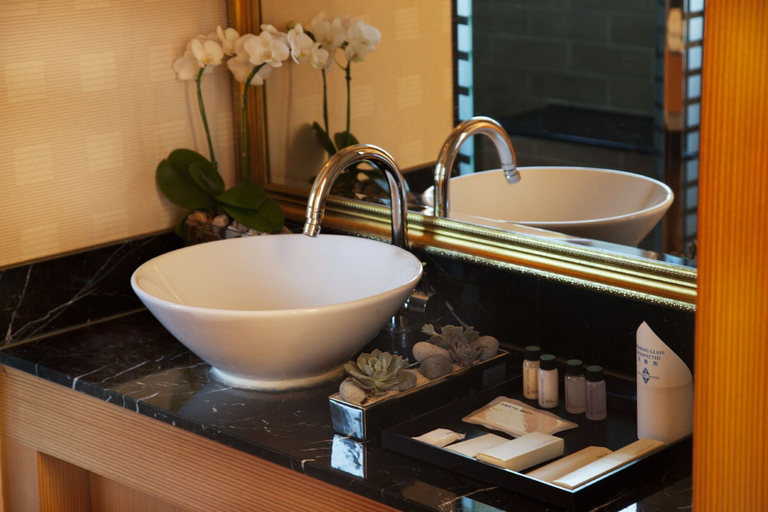Bathroom 5, Polaris Hotel, Gyeyang