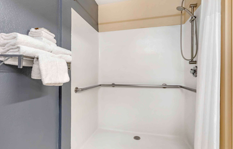 Bathroom 4, Extended Stay America Suites Fort Worth City View, Fort Worth