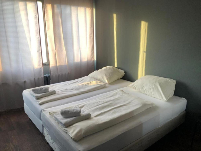 Bedroom 3, Ootel.com, Berlin