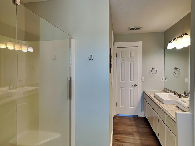 Bathroom 3, Charline Beachside Villa by Resort Collection, Bay