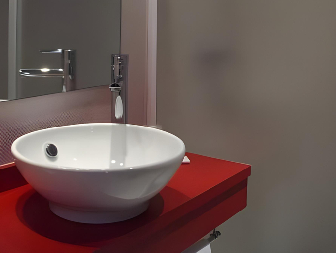 Bathroom 8