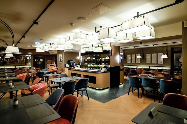 Food & Drinks 2, MDM Hotel Warsaw, Warsaw