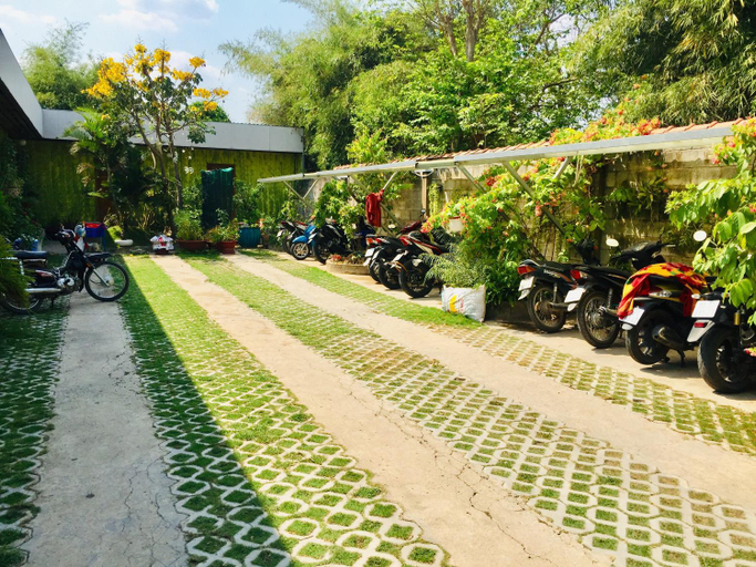 Others 5, Khang Bao Vien, Củ Chi