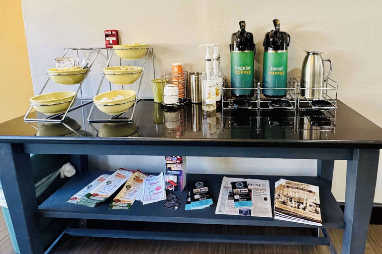 Food & Drinks 5, Quality Inn Danville - University Area, Danville