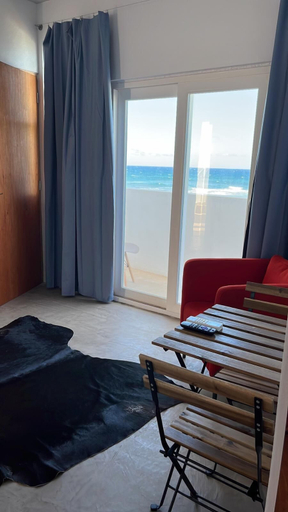 Others 5, Bella Surf Inn