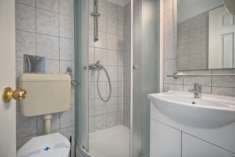 Bathroom 3, Aqua Guestrooms Kastela, Kaštela