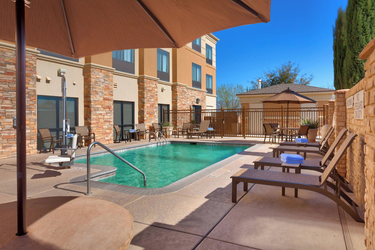Sport & Beauty 1, Springhill Suites by Marriott Thatcher, Graham