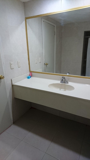 Bathroom 5, Hotel Gandara Hermosillo, Hermosillo