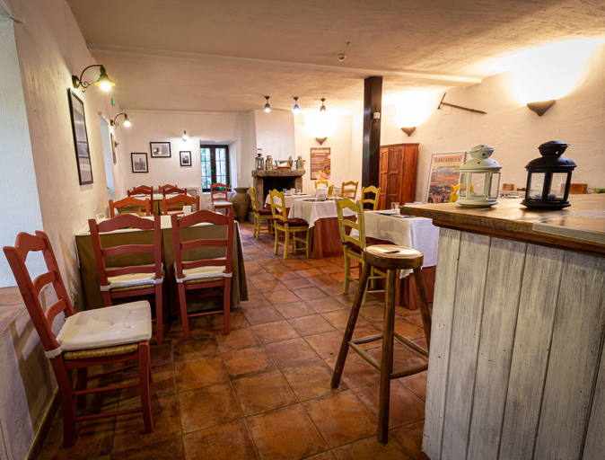 Food & Drinks 5, Posada Pena Pintada by Vivere Stays, Madrid