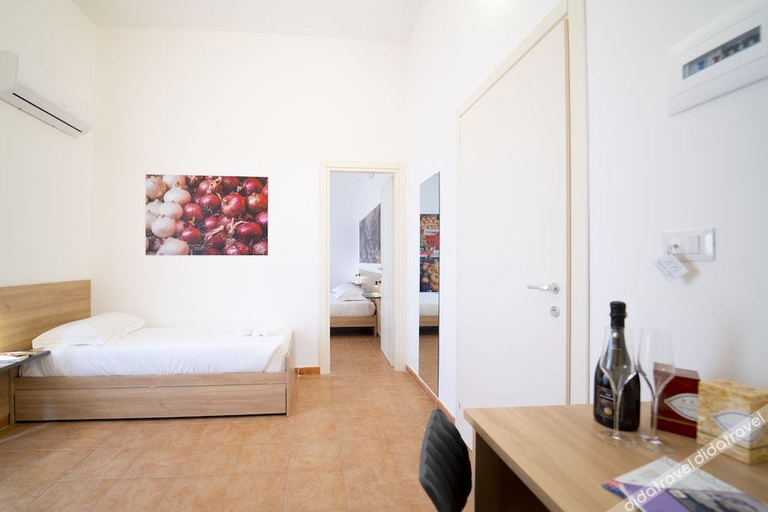 Bedroom 4, Ballarò Hotel, Palermo