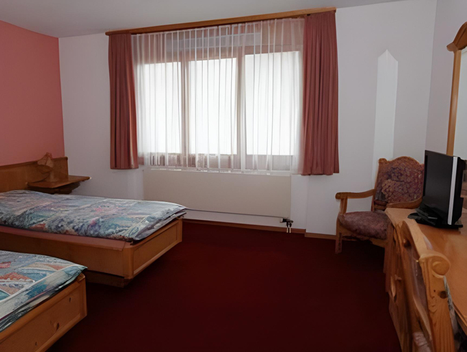 Bedroom 11