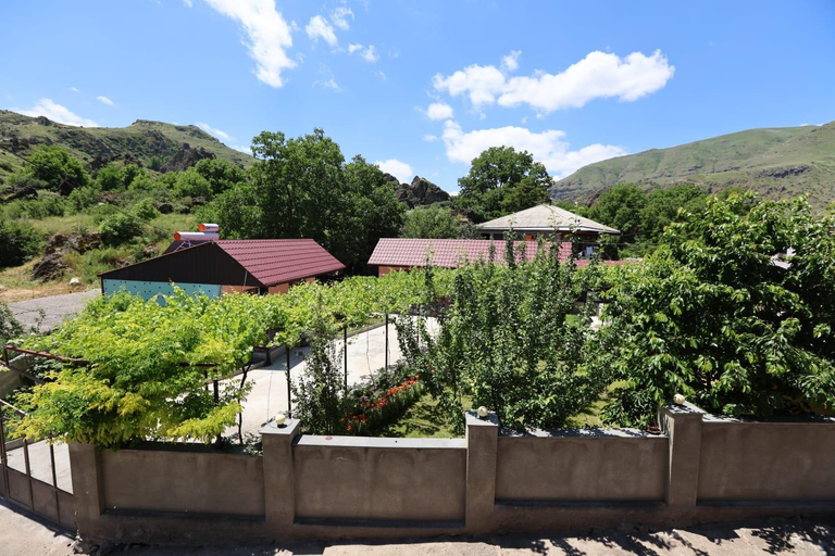 Others 3, Hotel Tsiskari, Aspindza